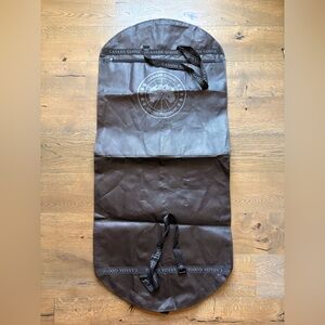 Canada Goose Travel Garment Bag With Logo Adjustable Straps / Warranty Card